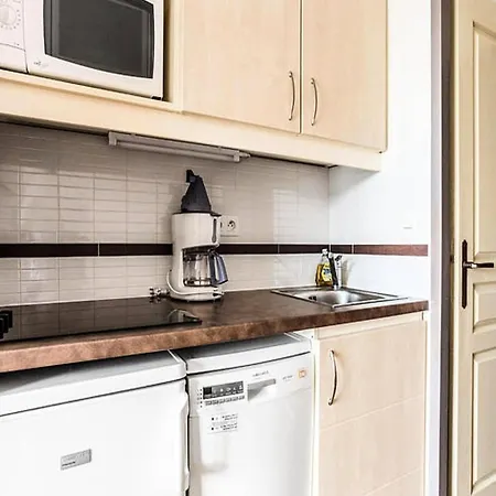Selection 1 Bedroom 5 People * Saint-Raphael (Var)